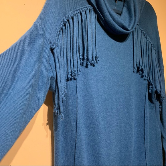 Love & Legend fringe sweater 1X - Picture 5 of 8